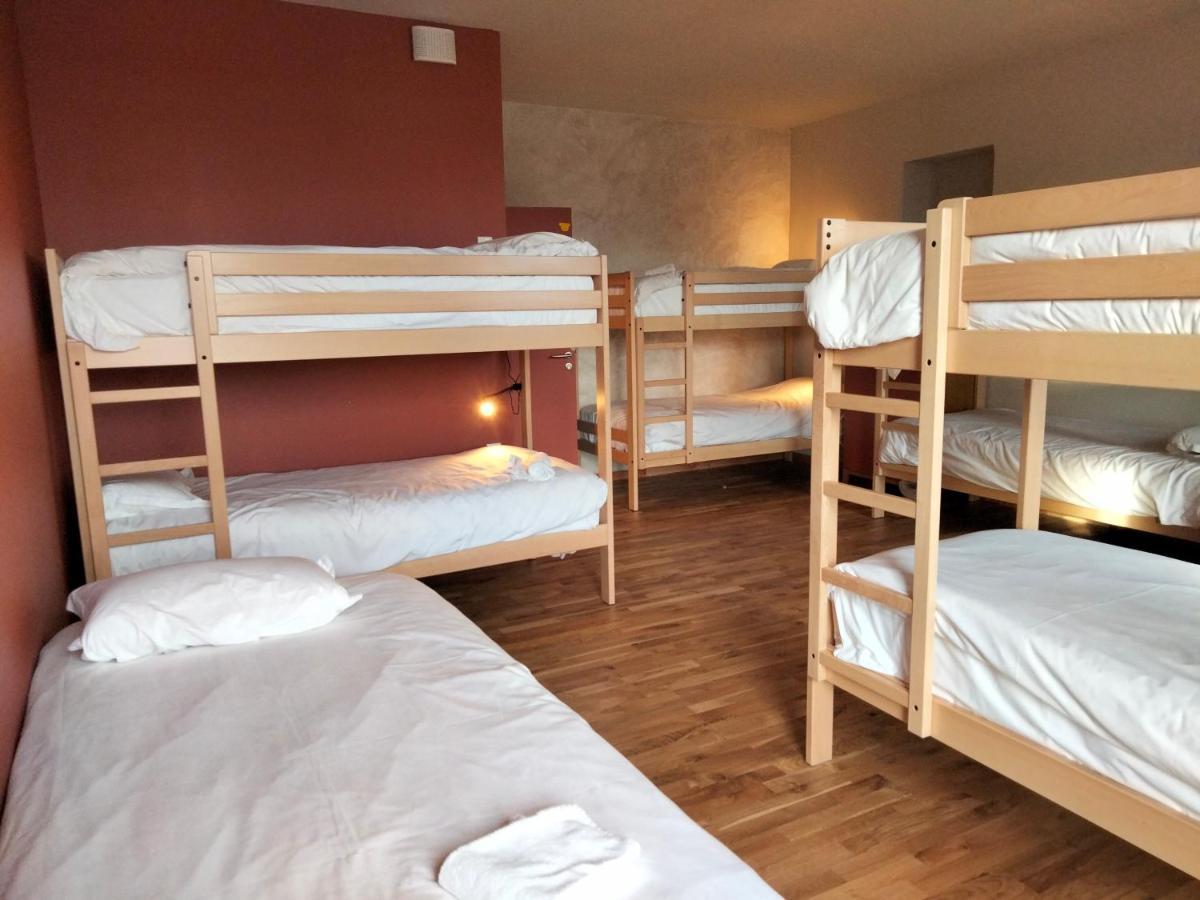 A La Belle Etoile Hotel Mellionnec Екстериор снимка
