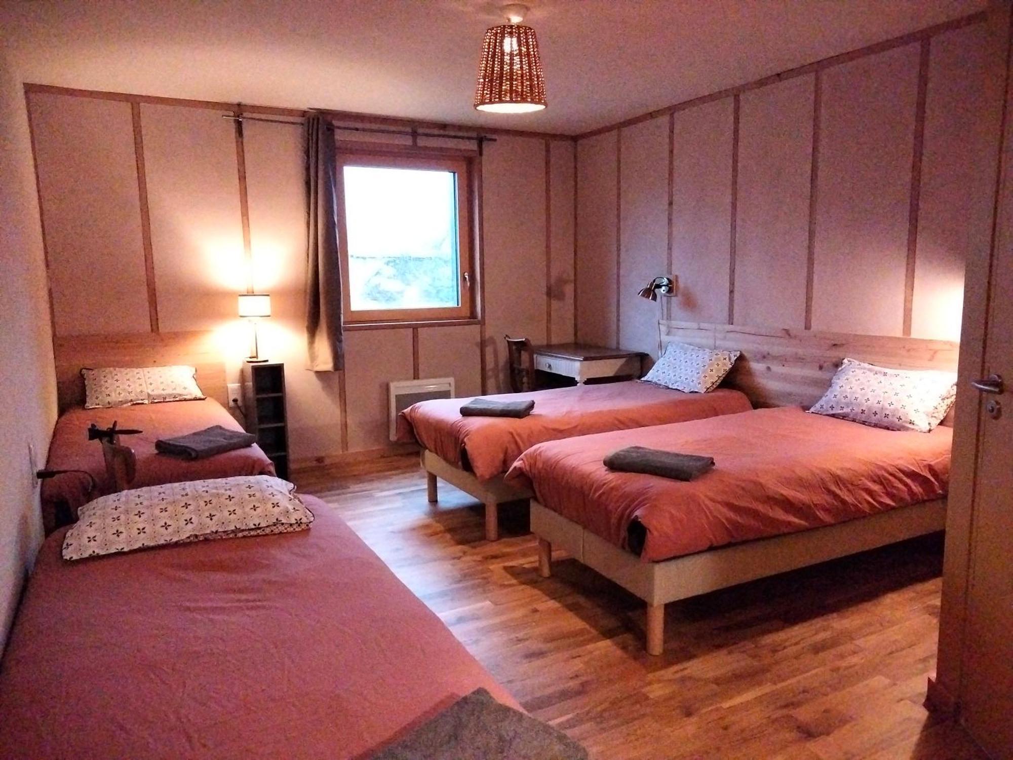 A La Belle Etoile Hotel Mellionnec Екстериор снимка